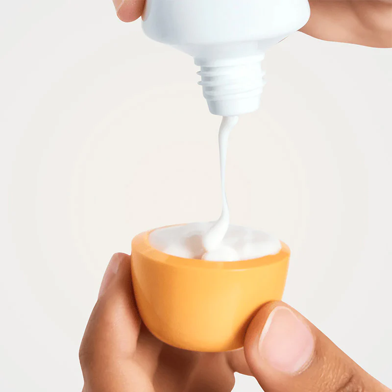 Zero-Cast Moisturizing Finish Sunscreen - Image 8