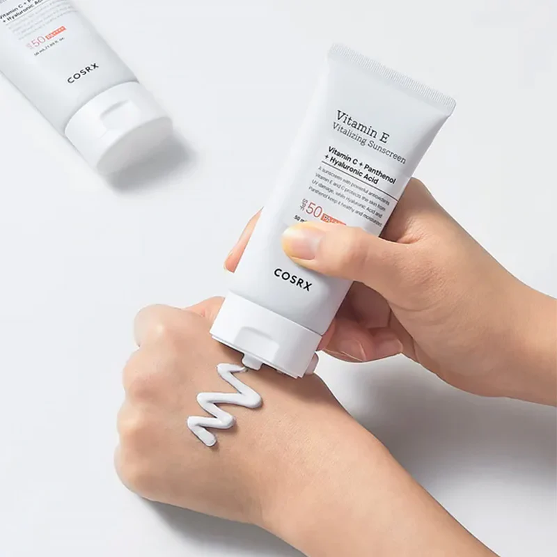 Vitamin E Vitalizing Sunscreen SPF50 PA++++ - Image 4