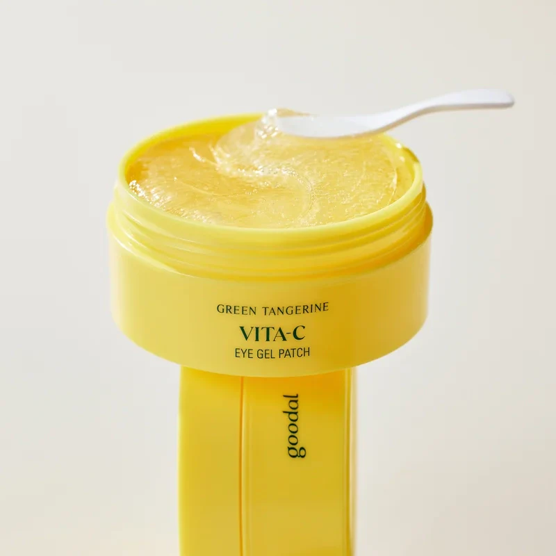 Green Tangerine Vita-C Dark Spot Care Eye Patch Alpha - Image 8