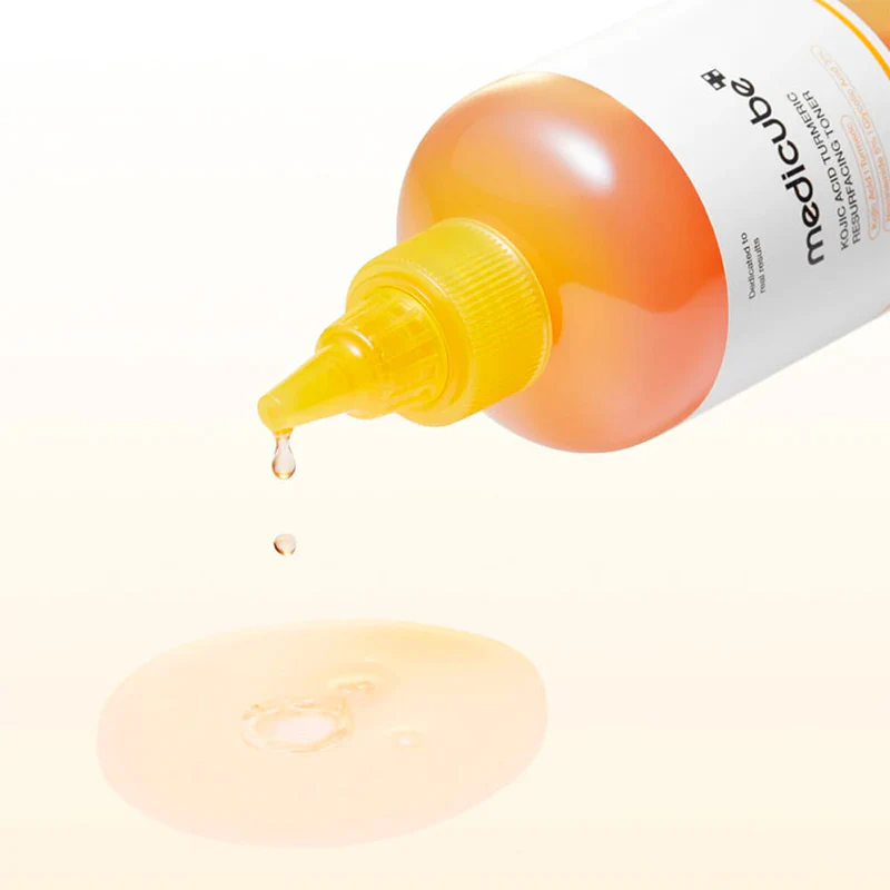 Kojic Acid Turmeric Resurfacing Toner - Image 3