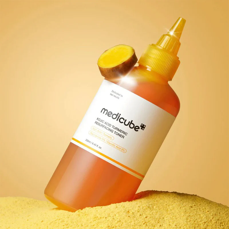 Kojic Acid Turmeric Resurfacing Toner - Image 5