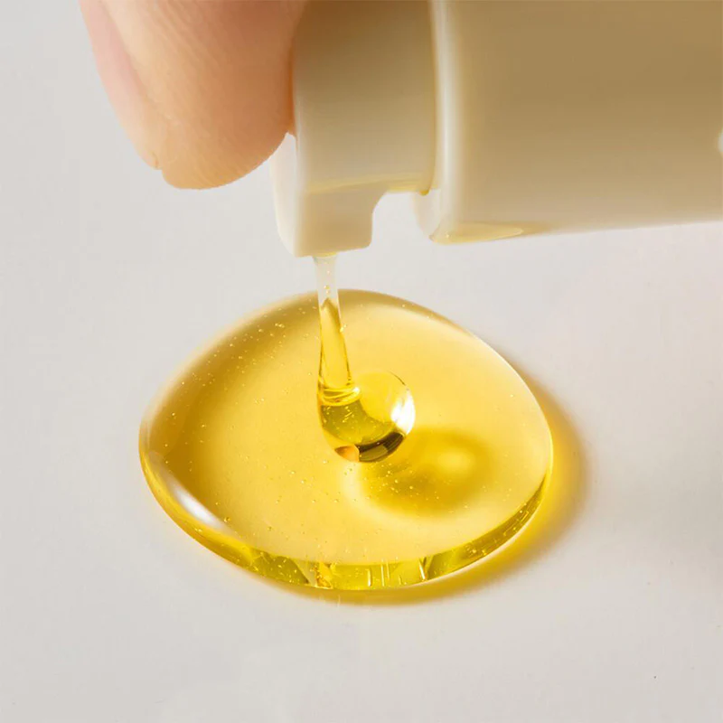 Core Rebuild Gentle Satin Hair Essence - Image 2