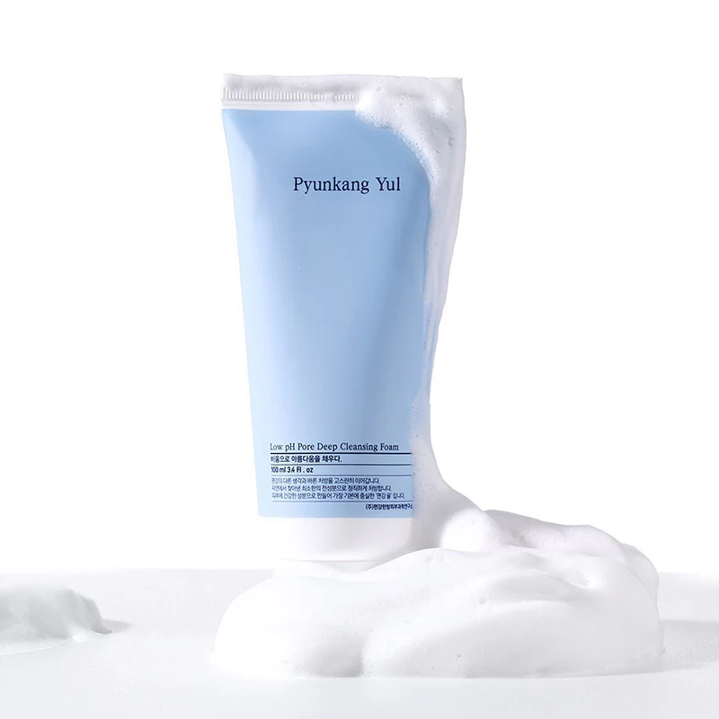 Low pH Pore Deep Cleansing Foam - Image 2
